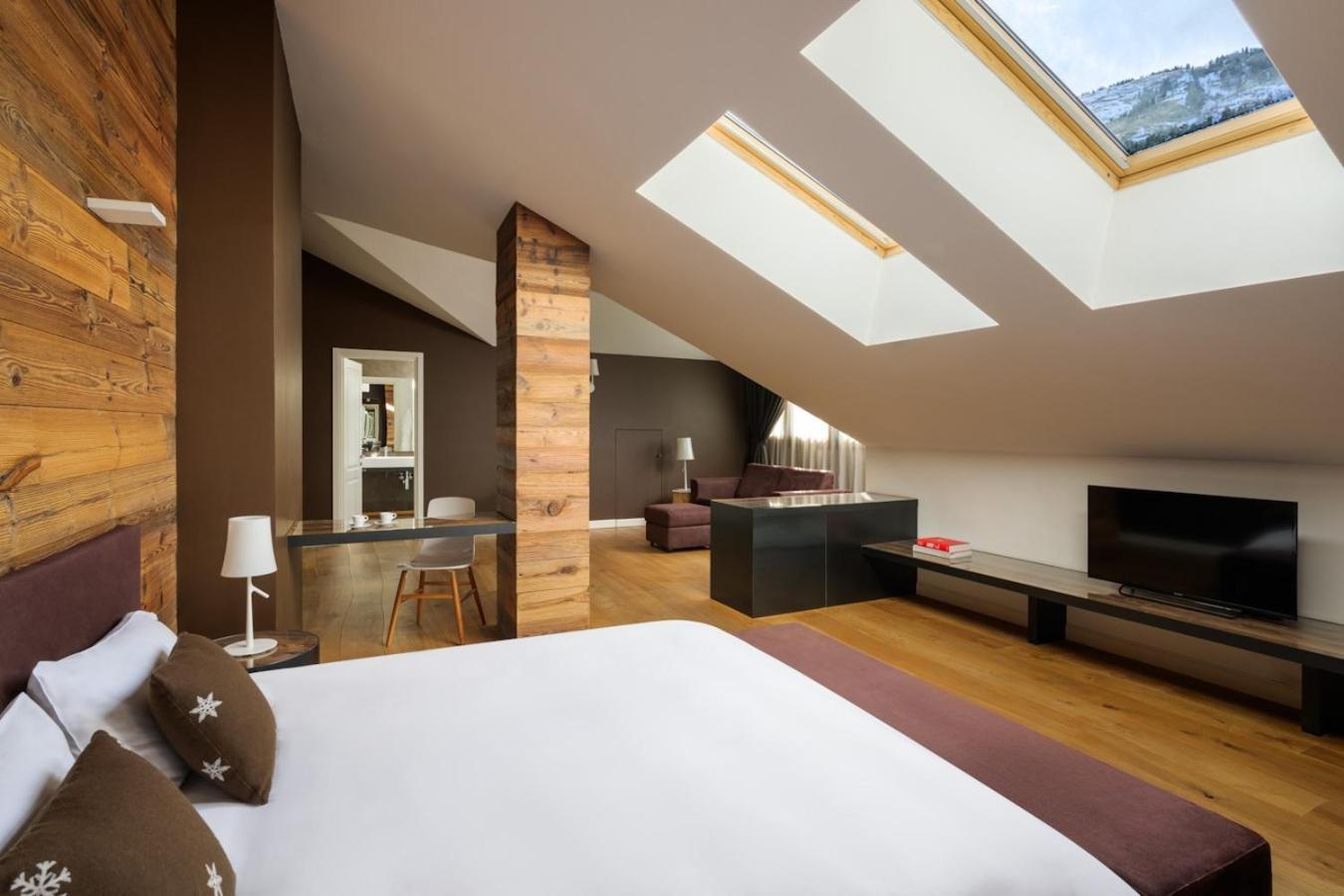 Montana Lodge & Spa, By R Collection Hotels La Thuile Exterior foto